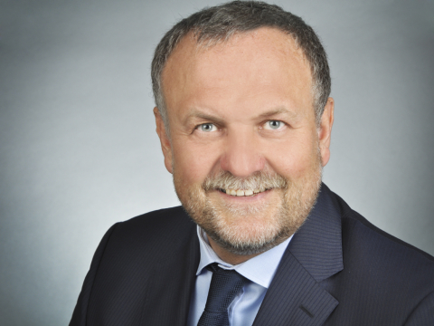 Portraitfoto Jürgen Schorsch