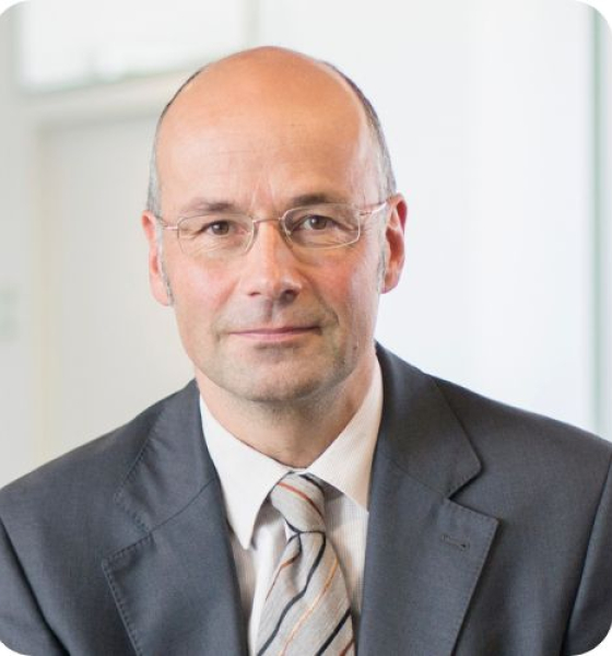 Porträtbild von Dr. Andreas Beck